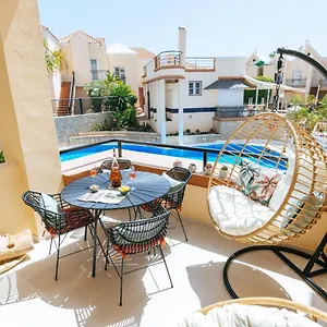 Amazing Renovated Pool View Apartment, 2 Min To Fanabe Apartment