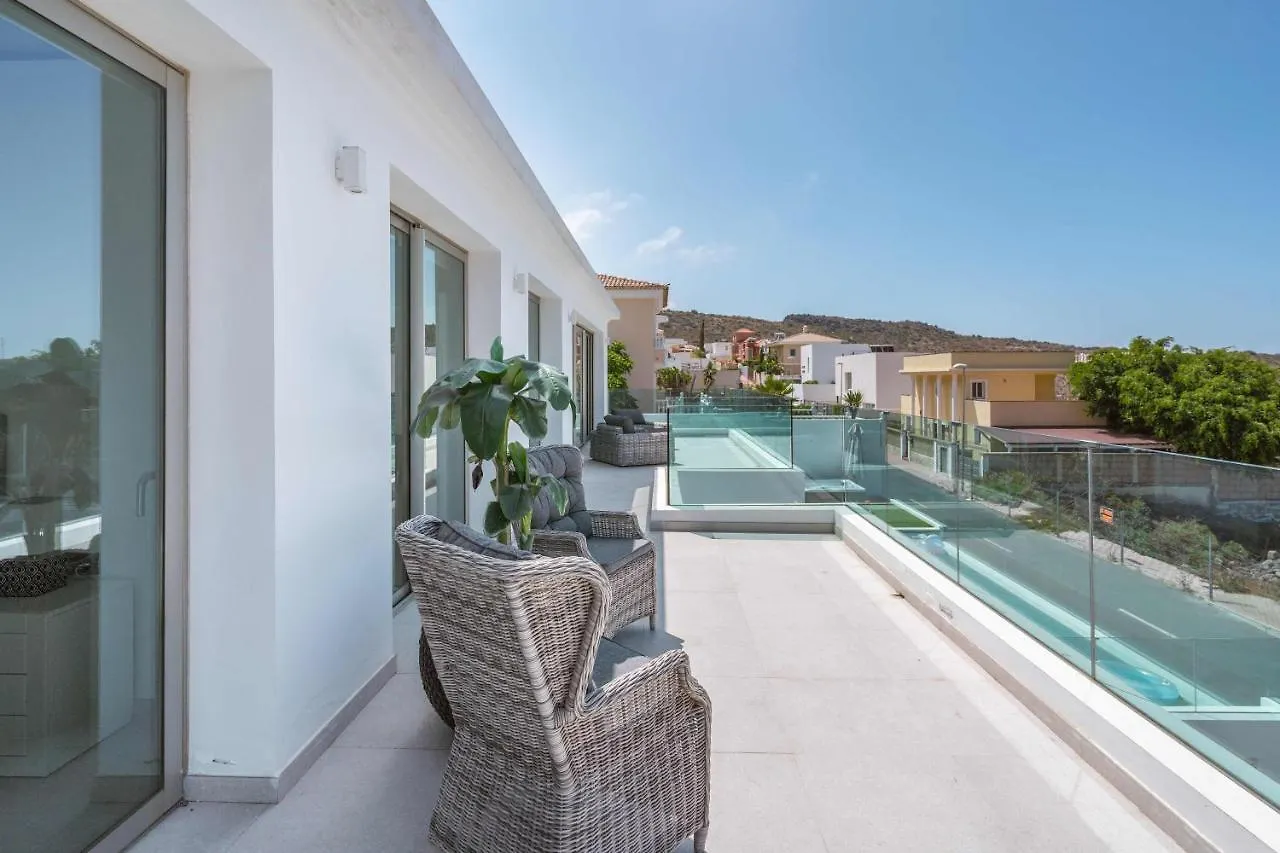 Elegante Y Moderna Villa Miami Costa Adeje