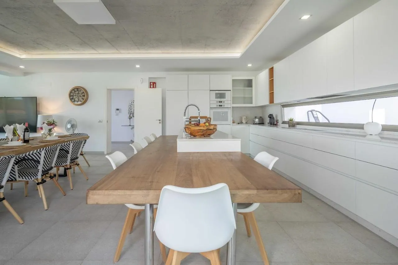Elegante Y Moderna Villa Miami Costa Adeje  Spain