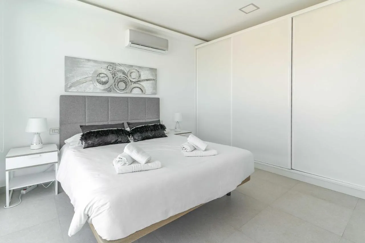Elegante Y Moderna Villa Miami Costa Adeje  Spain